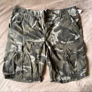 Camo Old Navy Men’s Shorts